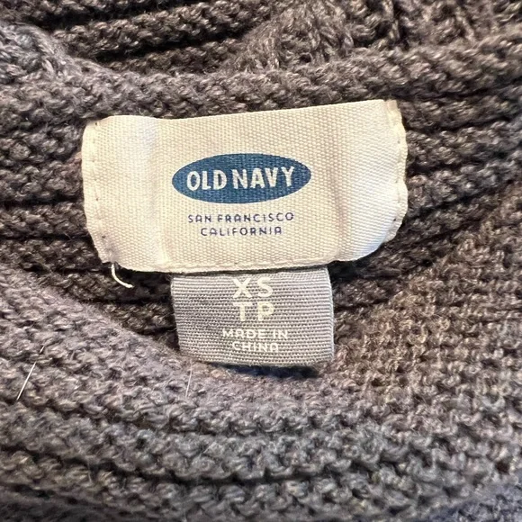 Old Navy Women's Charcoal/Gray Quarter Sleeve Sweater - Picture 3 of 3